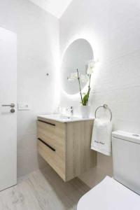 A bathroom at Sunnyland terraza san andrés