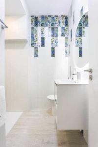 A bathroom at Sunnyland terraza san andrés