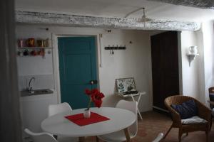 Fotografia z galérie ubytovania La Maison de Michele v destinácii Le Fugeret