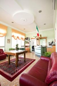 Posezení v ubytování Albergo Villa Mauri