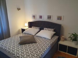Posteľ alebo postele v izbe v ubytovaní New comfortable app Dora