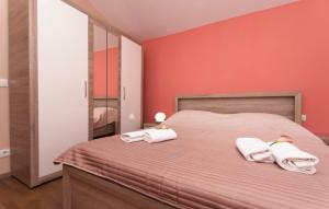 Posteľ alebo postele v izbe v ubytovaní Apartment Frlan