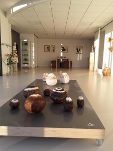 Fotografie z fotogalerie ubytování Maan B&B + Galerie v destinaci Kortgene
