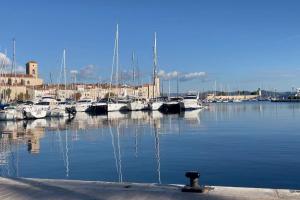 Fotografia z galérie ubytovania Superbe studio centre ville et parking en résidence de standing v destinácii La Ciotat + 14 fotografií
