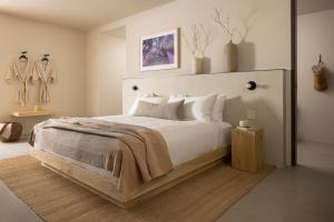 Postel nebo postele na pokoji v ubytování Drift Palm Springs, a Member of Design Hotels