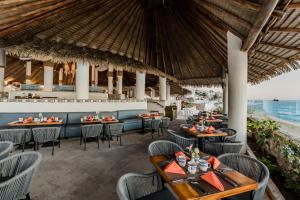 Restaurace v ubytování Royal Solaris Cancun - All Inclusive