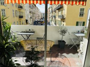 Balkón alebo terasa v ubytovaní John Homestay Room in Nice