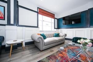 Posezení v ubytování The Woolpack York - Unforgettable Group Getaway in Central York