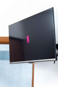 TV a/nebo společenská místnost v ubytování Wayco Rooms