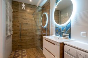 Ένα μπάνιο στο Old Bank Apartment