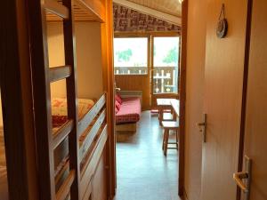 Fotografia z galérie ubytovania Charmant Appartement aux Saisies - Balcon Sud, Vue Pistes, Proche Commerces et ESF - FR-1-293-378 v destinácii Hauteluce