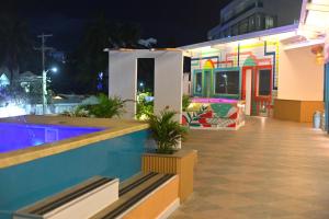 Hồ bơi trong/gần Hotel Nomadic Design