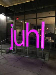 Luxury Modern Condo for Executive/Corporate Rental
