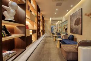 Posezení v ubytování Wing Hotel Guilin- Pedestrian Street