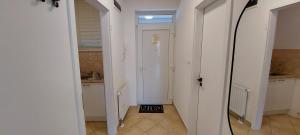 Foto dalla galleria di Siófok Club 218 Wellness Apartman a Siófok