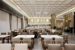 Restorāns vai citas vietas, kur ieturēt maltīti, naktsmītnē S&N Xuanting Hotel Pengze