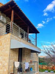 A balcony or terrace at Kathiana cozy apartment