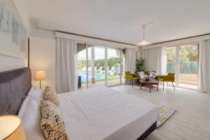 Fotografie z fotogalerie ubytování Moderne Villa, Pool+Meerblick,schnelles Wifi,Klima v destinaci Calas de Mallorca + 37 fotografií