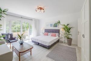 Fotografie z fotogalerie ubytování Moderne Villa, Pool+Meerblick,schnelles Wifi,Klima v destinaci Calas de Mallorca