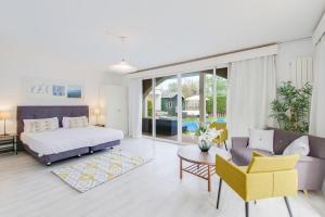 Fotografie z fotogalerie ubytování Moderne Villa, Pool+Meerblick,schnelles Wifi,Klima v destinaci Calas de Mallorca