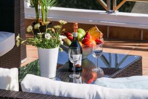 Fotografie z fotogalerie ubytování Moderne Villa, Pool+Meerblick,schnelles Wifi,Klima v destinaci Calas de Mallorca