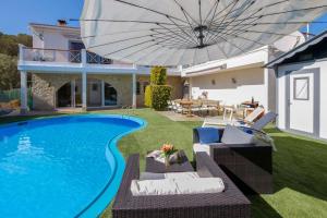 Fotografie z fotogalerie ubytování Moderne Villa, Pool+Meerblick,schnelles Wifi,Klima v destinaci Calas de Mallorca