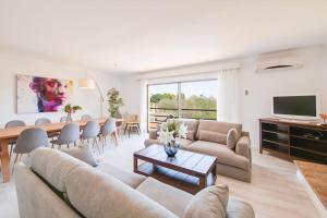 Fotografie z fotogalerie ubytování Moderne Villa, Pool+Meerblick,schnelles Wifi,Klima v destinaci Calas de Mallorca