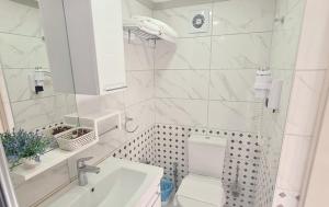 Ванная комната в SOFIA BOUTIQUE HOTEL