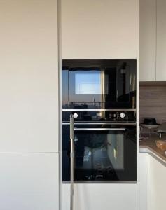 Gallery image of Stunning property with London city and river views in London