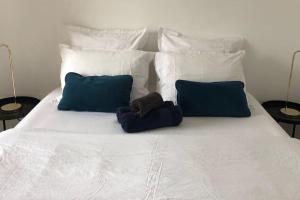 Posteľ alebo postele v izbe v ubytovaní Appartement Élégant à 2 Pas de la Mer