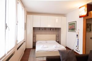A bed or beds in a room at I Cigni