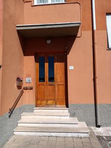The facade or entrance of MARE CALMO appartamento con parcheggio
