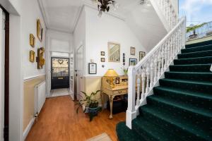 Gallery image of Ashley House in Dundee +4 photos