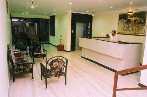 Posedenie v ubytovaní Hotel Srinivas