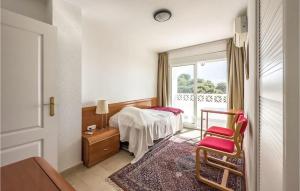 Posteľ alebo postele v izbe v ubytovaní Stunning Apartment In Benalmádena