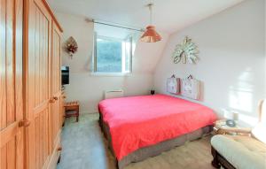 Posteľ alebo postele v izbe v ubytovaní Lovely Apartment In Salins-Les-Bains