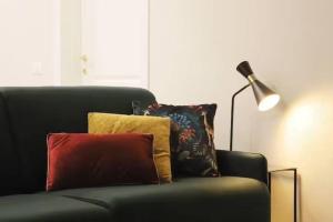 A seating area at La casa in Carteria