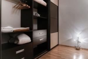 Posteľ alebo postele v izbe v ubytovaní Doba In Ua Peremoga Apartments