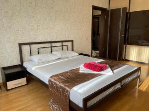Posteľ alebo postele v izbe v ubytovaní Doba In Ua Peremoga Apartments