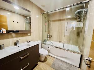 Koupelna v ubytování Apartamento moderno con piscina, cerca playa y servicios, Jávea - ES-160-11