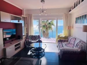 Кът за сядане в Apartamento Costa del Sol by gms apartamentos