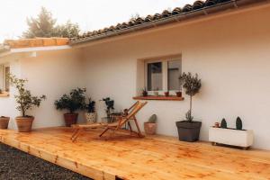 Un balcón o terraza de Gîtes Chaleureux écoresponsable