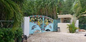 Gallery image of Seaside Chateau Resort in Belize City