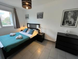 Fotografia z galérie ubytovania Men, Appt une chambre proche mémorial de Caen v destinácii Caen