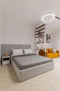 InshiApartments on Ferentsa Lista str tesisinde bir odada yatak veya yataklar