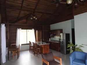 Kuchyň nebo kuchyňský kout v ubytování Hotel Campo Verde