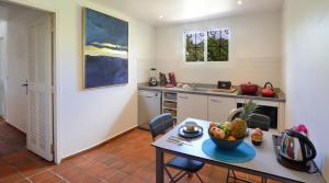 Gallery image of Superbe Villa 3 Chambres Orient Bay St Martin in Orient Bay +28 photos