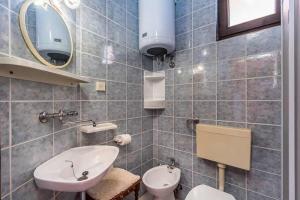 Koupelna v ubytování Apartments Bardak