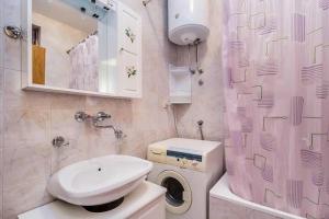 Koupelna v ubytování Apartments Bardak