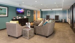 Μια τηλεόραση ή/και κέντρο ψυχαγωγίας στο Glendale 1BR w Pool Gym walkable location LAX-424